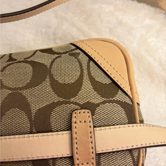 Coach Tan & Brown Signature Belt Bag w/ Leather Trim x Dust-bag & Box - Picture 12 of 14